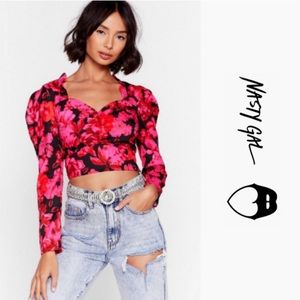 NWT Nasty Gal Pink Floral Long Sleeve Crop Top - 4 (Small)